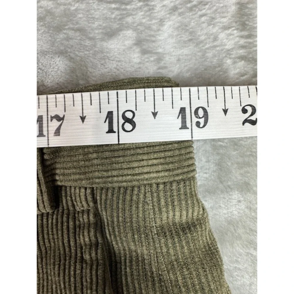 Berle Corduroy Pants Men's‎ 38R Olive Green Pleated Straight Leg F. Rees Co.